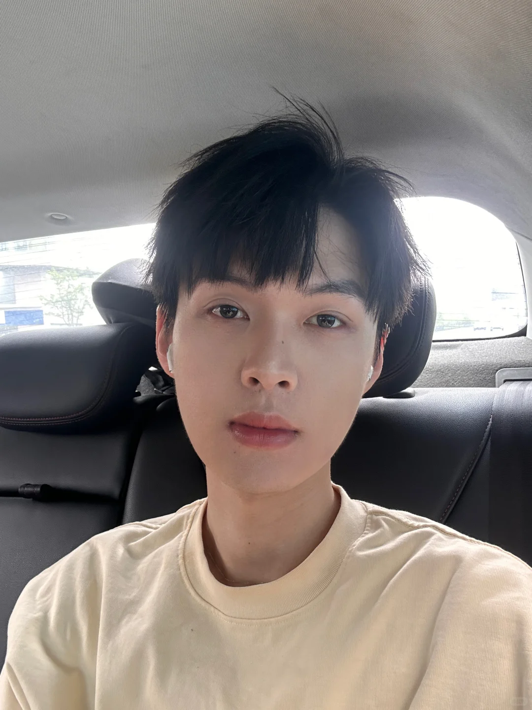 杭州带货男主播工作时长两年心路历程