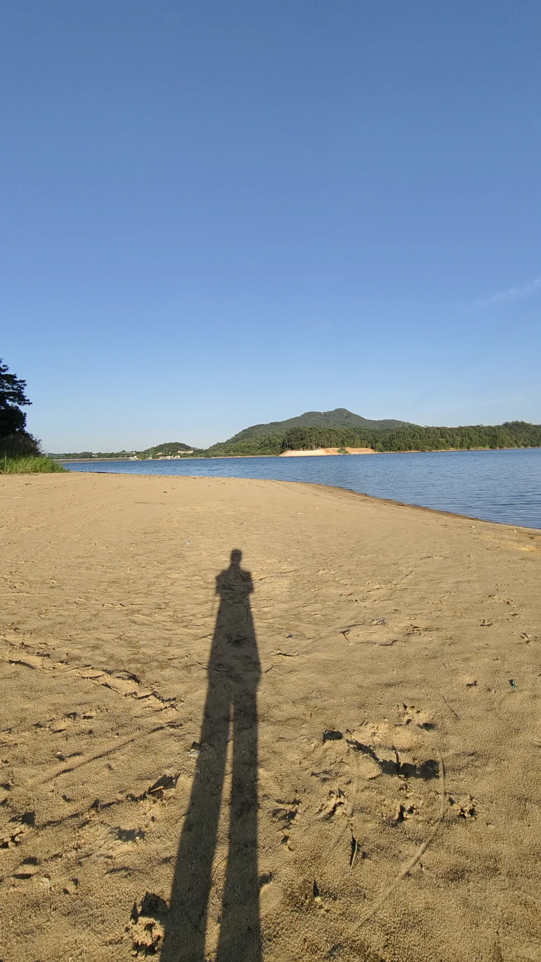 东莞寺庙招聘保安，住在山里的躺平生活