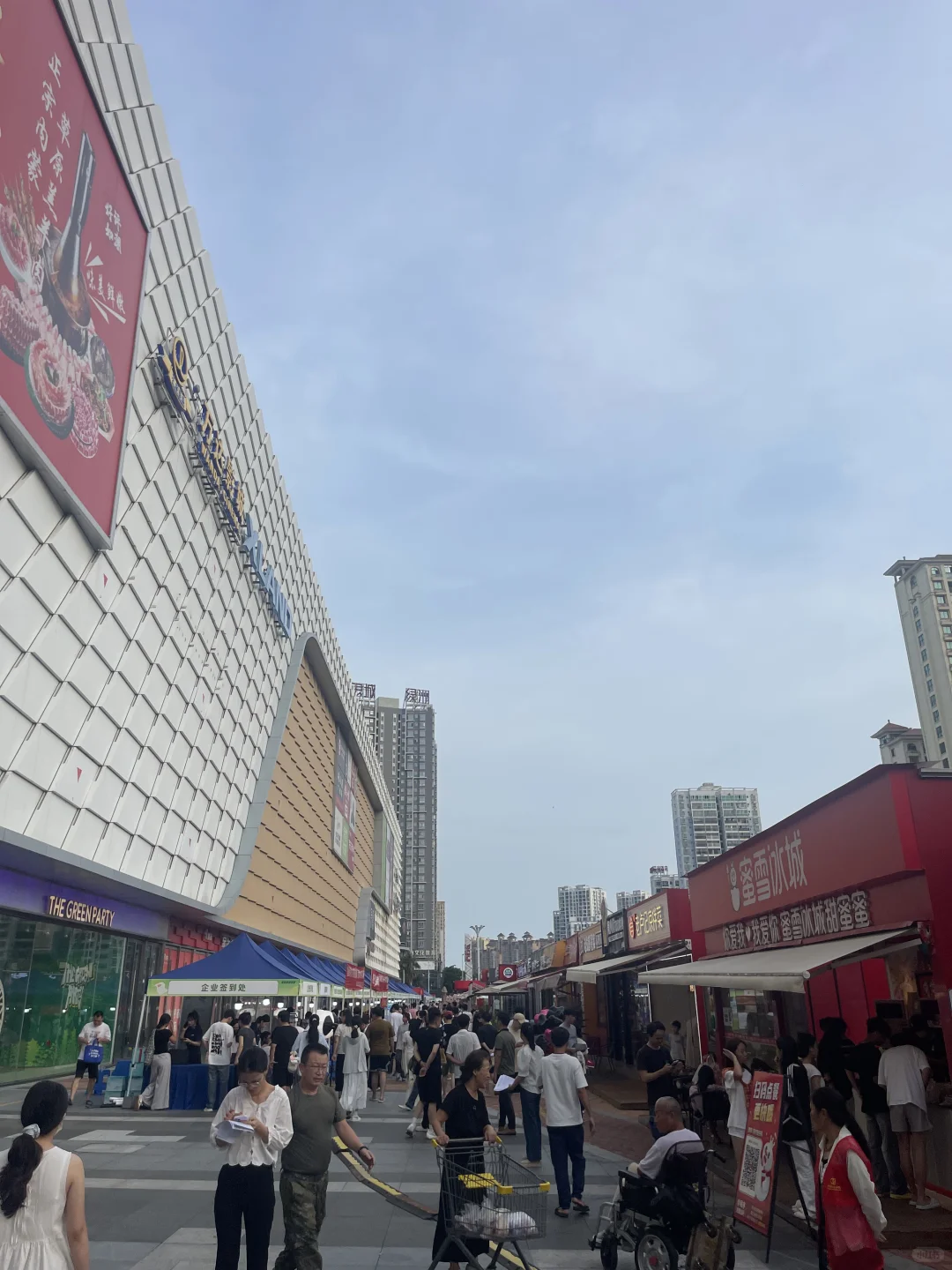 北海万达招聘会现场！