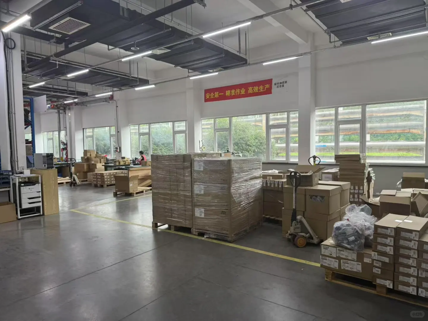 物流仓里打包的快乐?