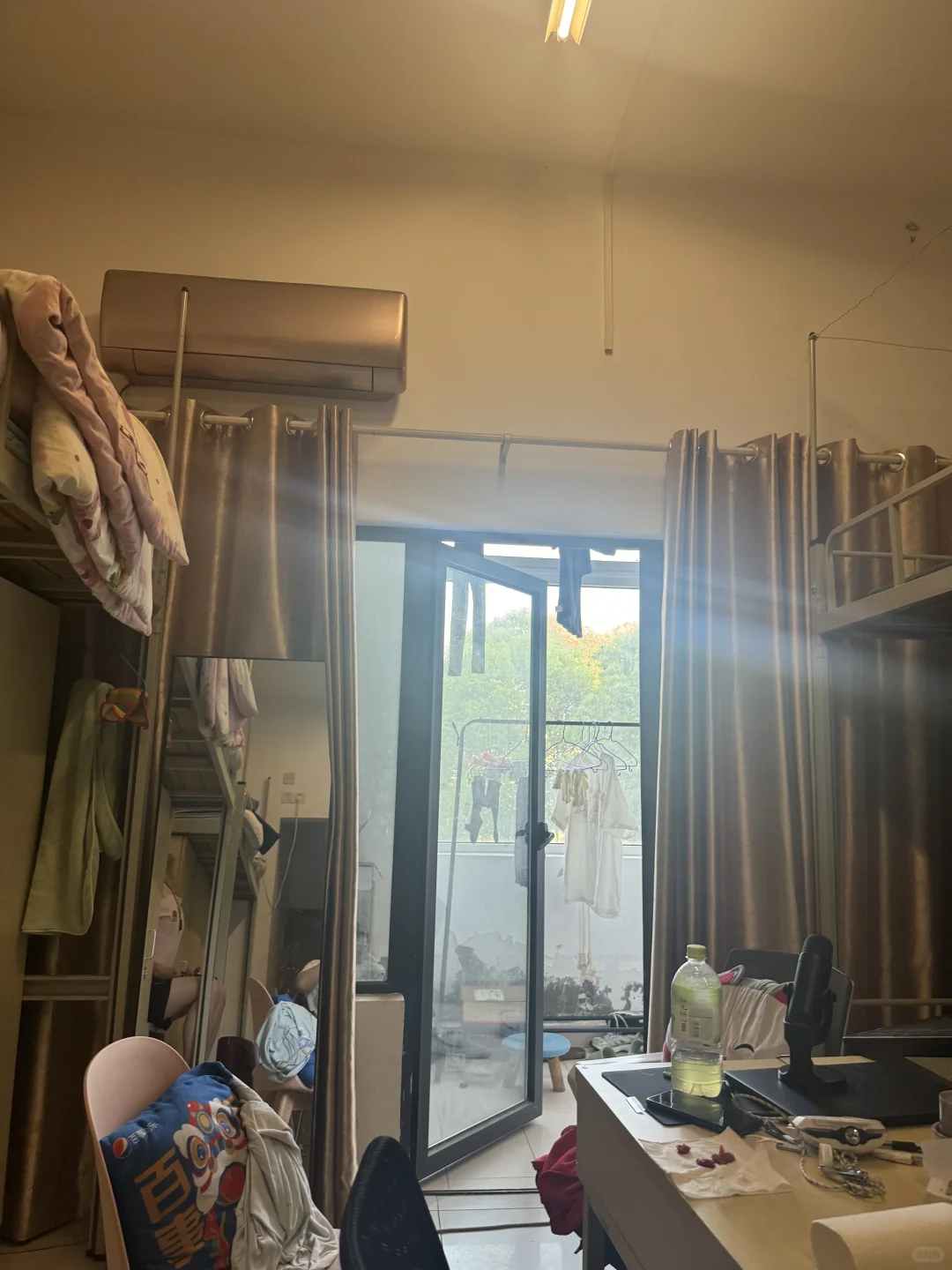 在电子厂一个月7500左右 打算干到过年