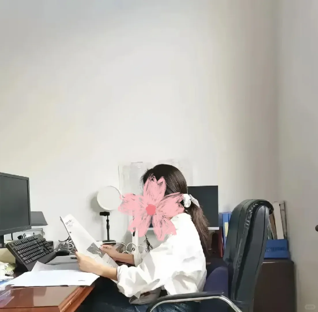 有人愿意来武汉某职业学院当辅导员吗?本科