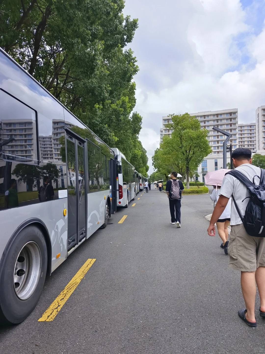 昆山市2025年事业单位公开招聘紧缺人才笔试