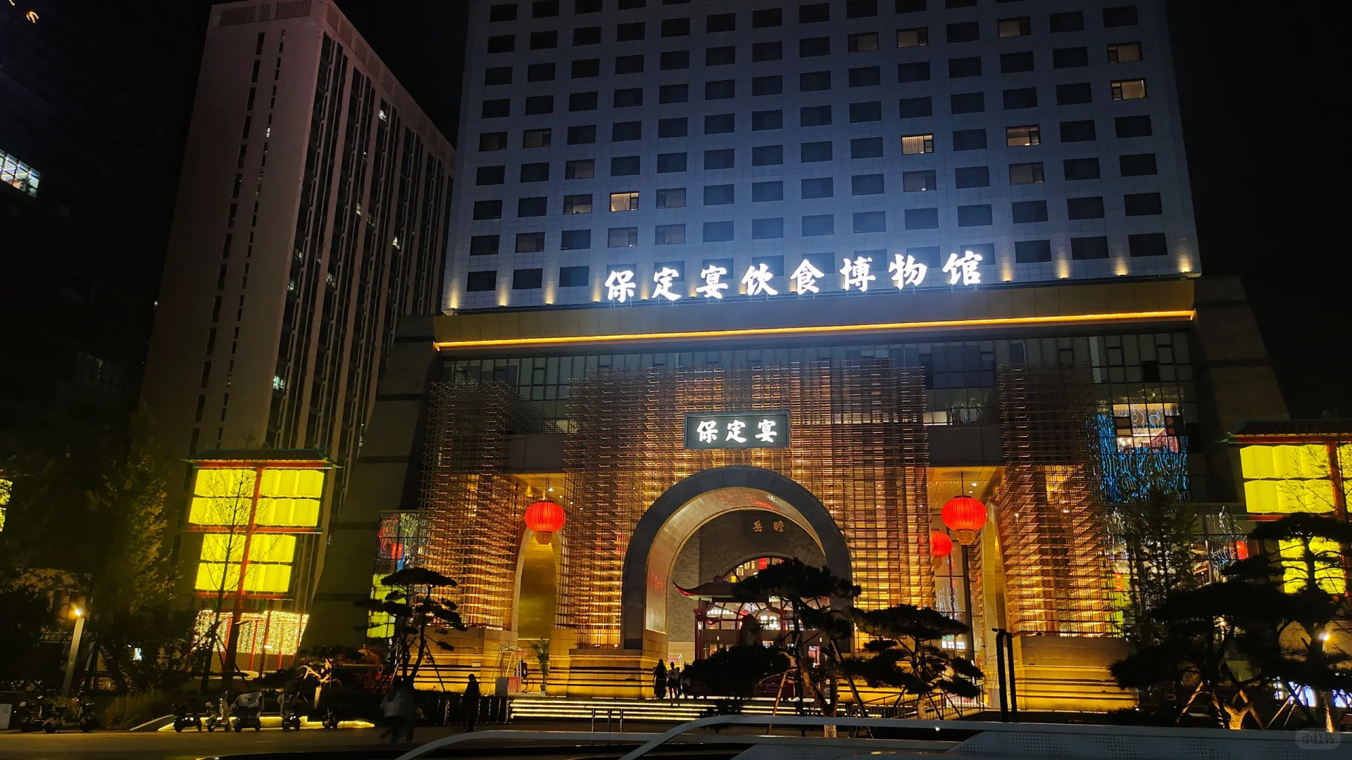 河大招聘会，我拿着50份简历来了！