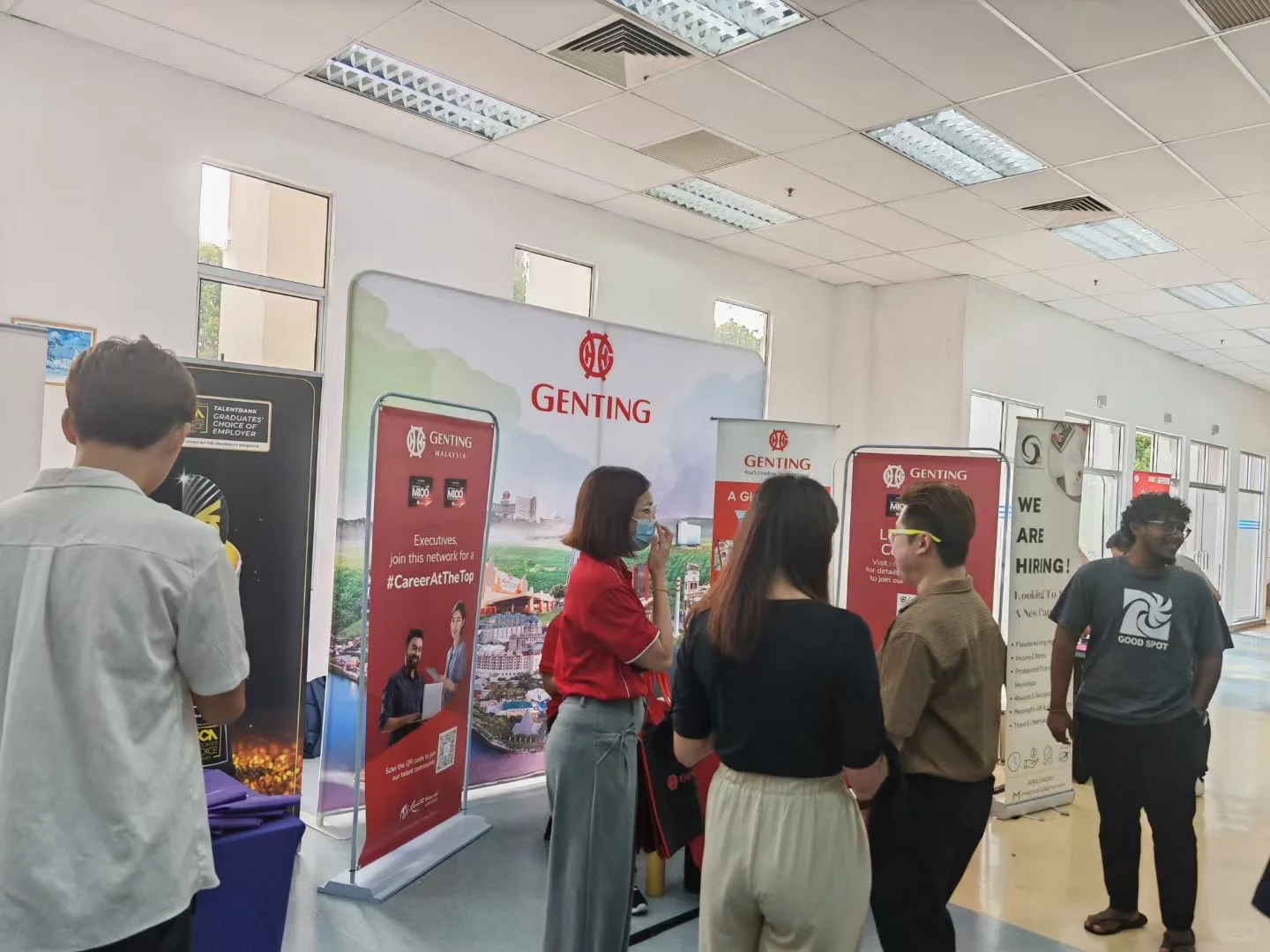 英迪大学就业校园招聘会