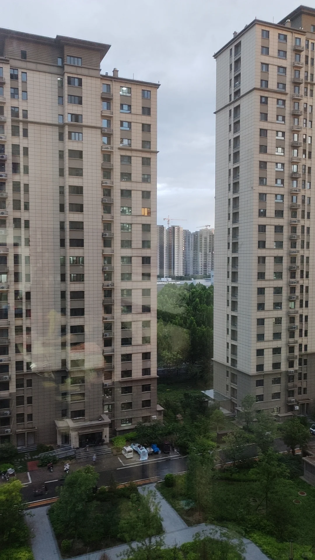 保定还有双休的工作