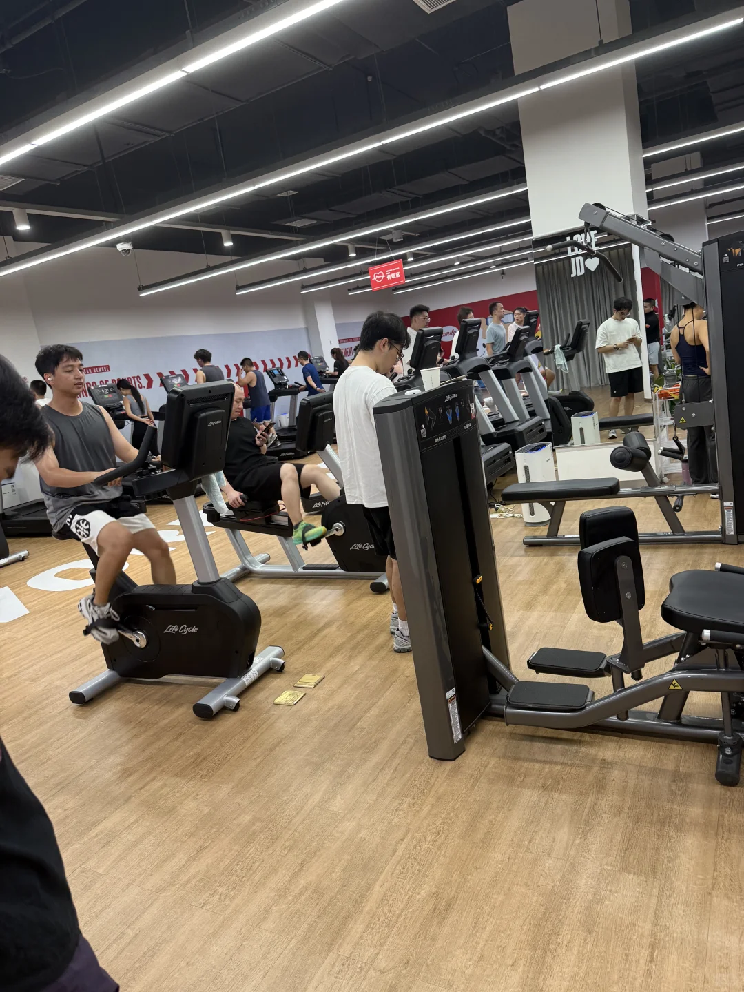 京东又又又开始招聘了，底薪6k 年终奖17薪！
