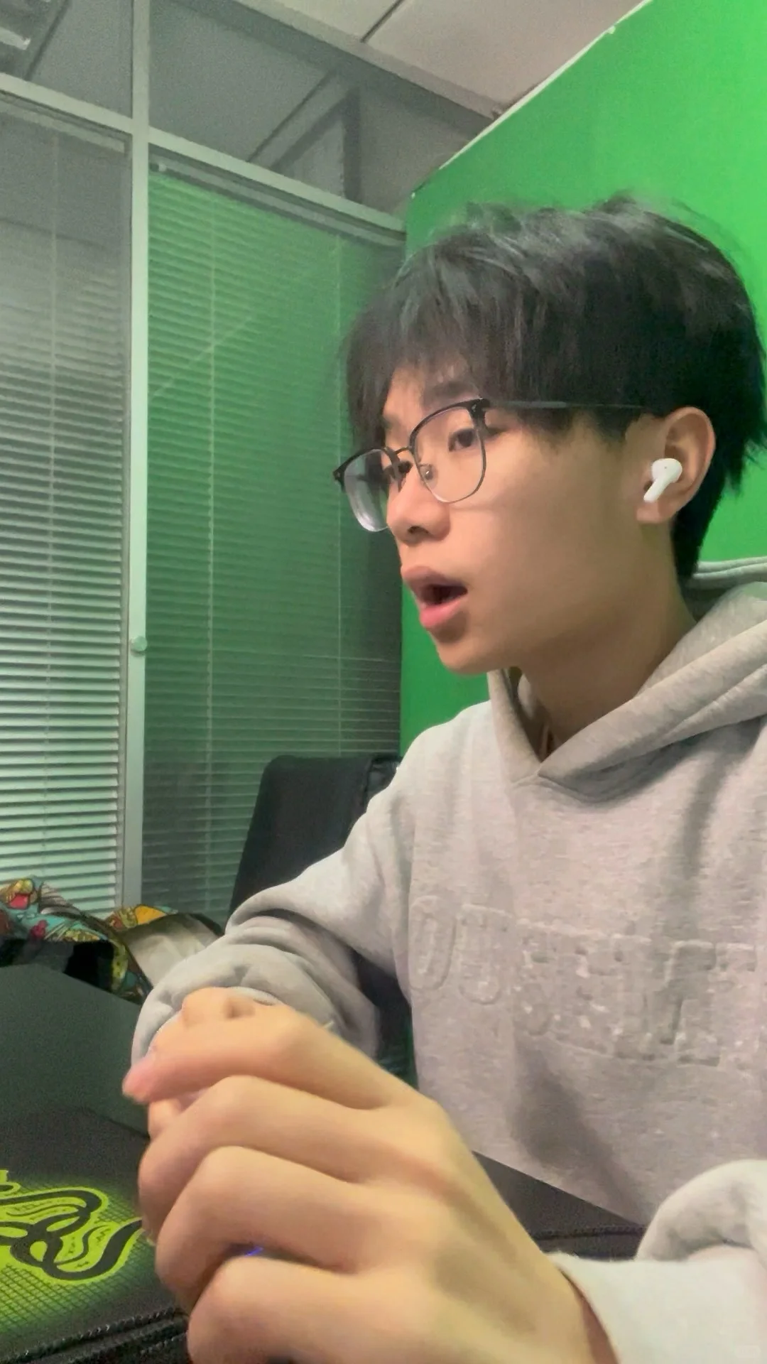 04男大学生勇闯直播带货的一天