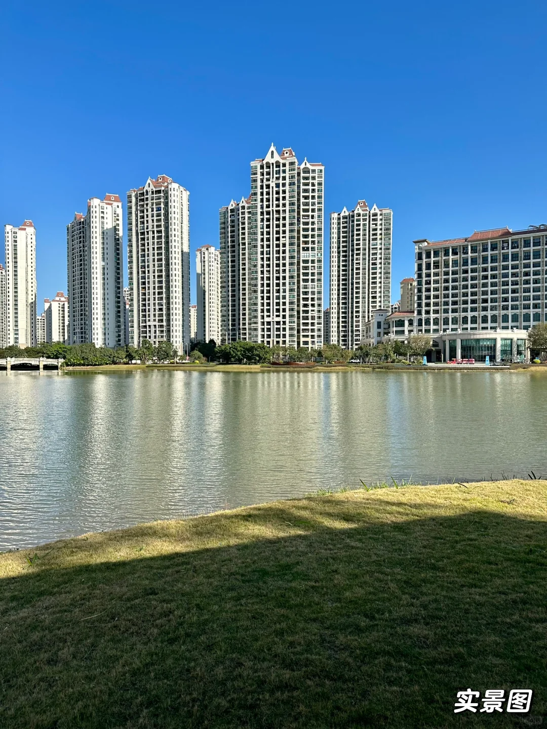 很低总价，珠海市区旁现楼，港澳人退休渡假