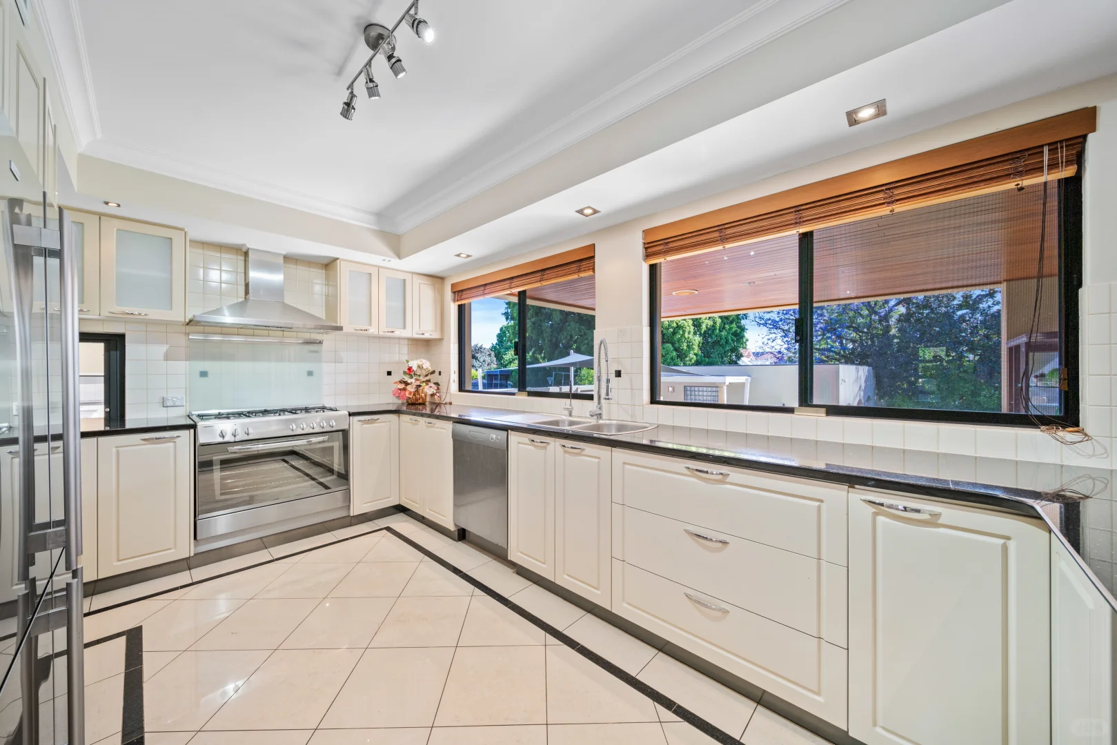 Mount Lawley