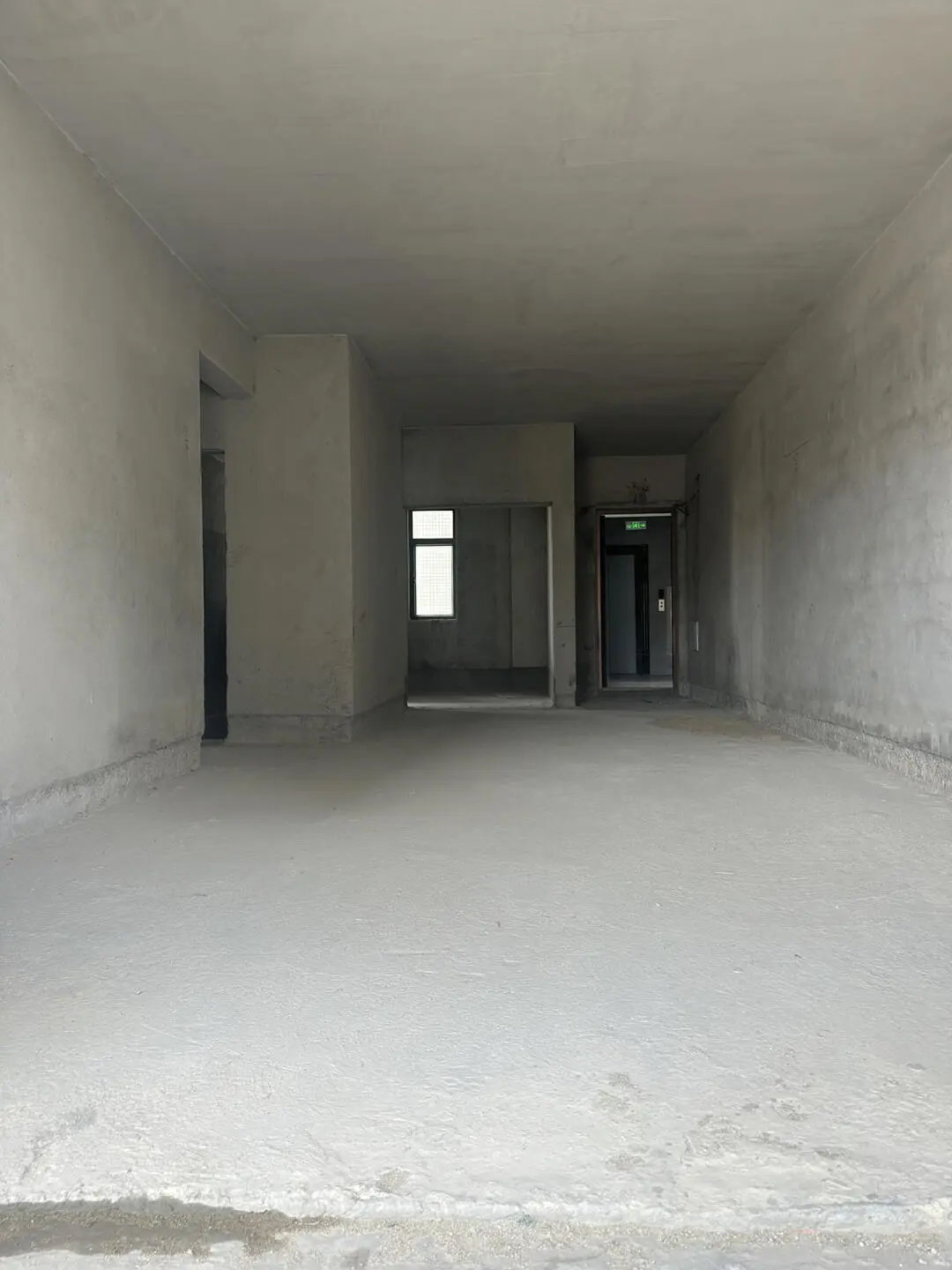 一个人的房子🏠终于交房了