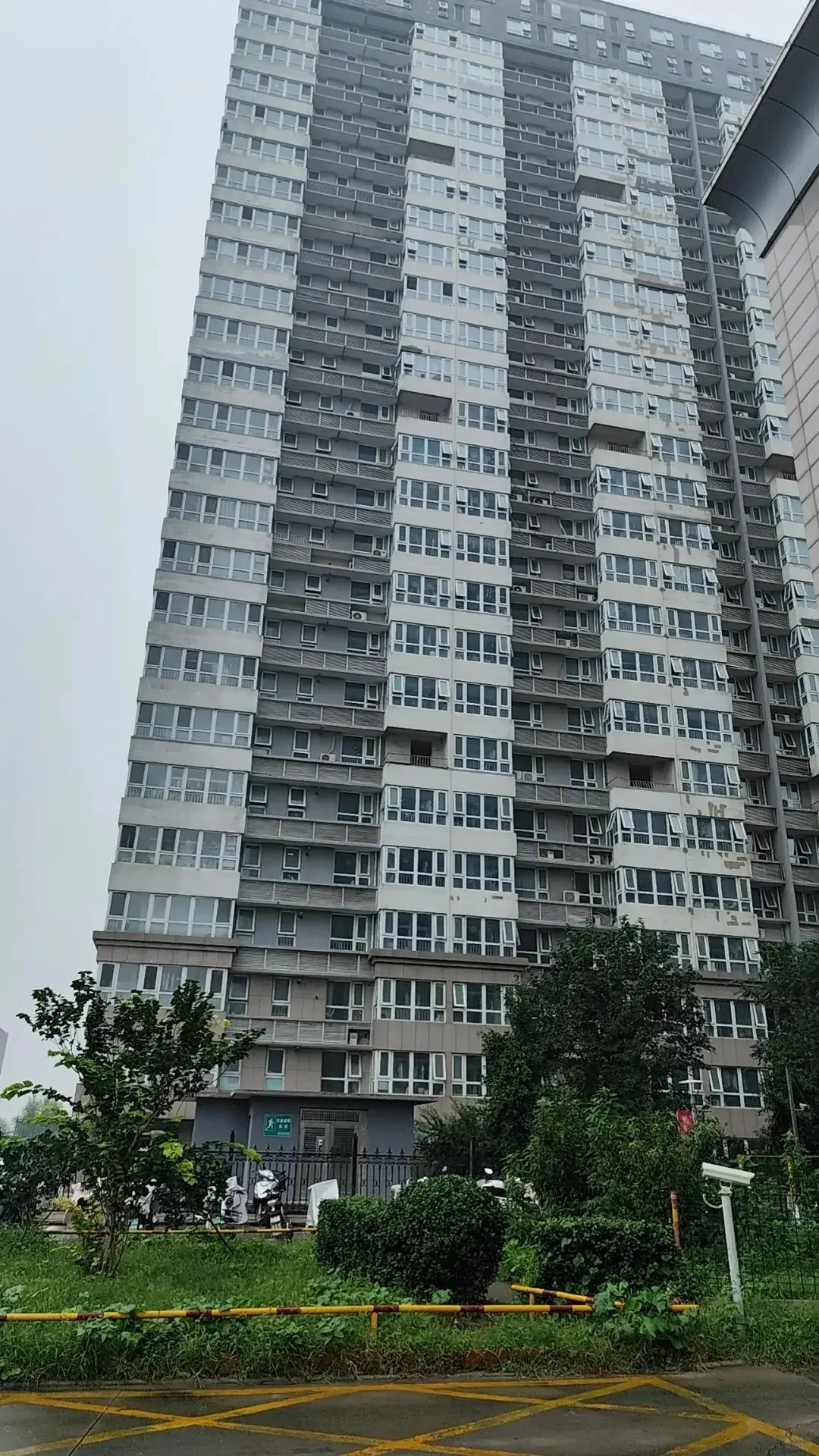 想买房的人，我认为可以赌一把