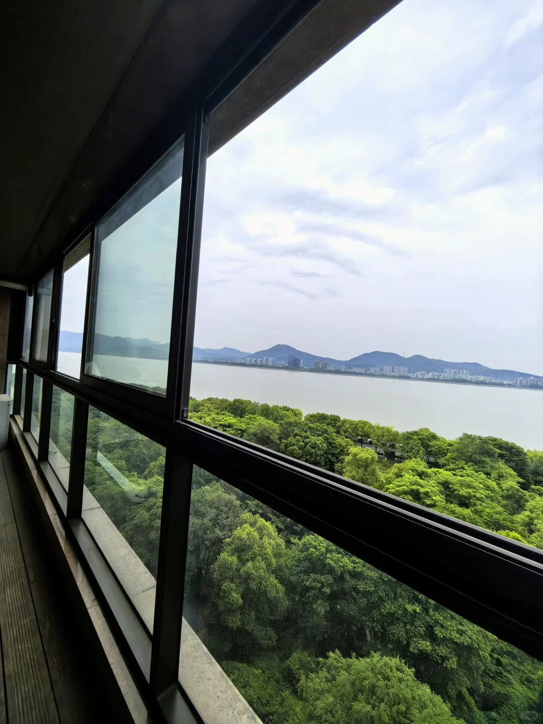 378㎡一线江景豪宅，揽江入怀，身份的象征