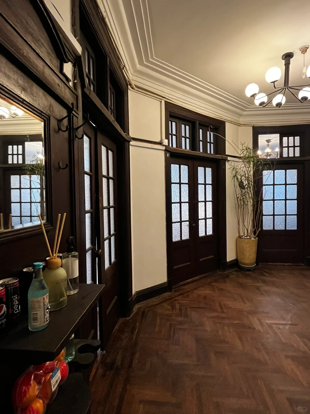 1930年住上海200平老公寓的，会是什么样的人