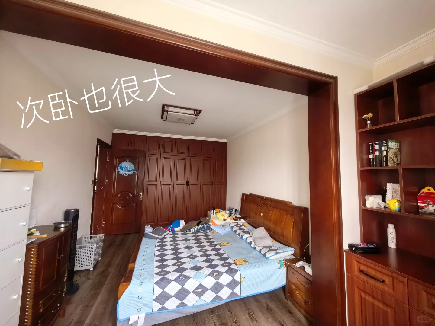 个人出售天津津南洋房135 万买约 200 平米