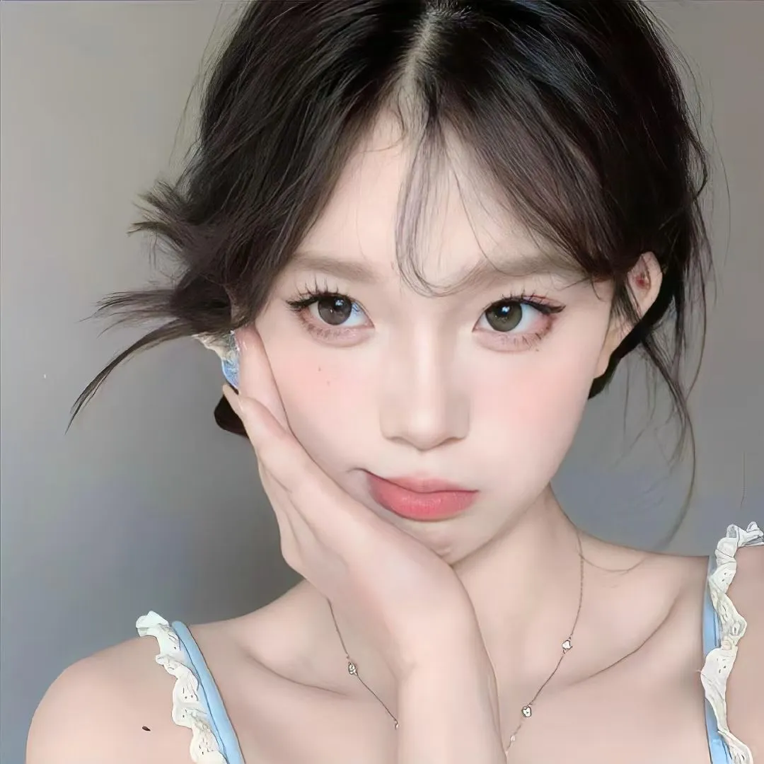 We Chat 甜美女头分享