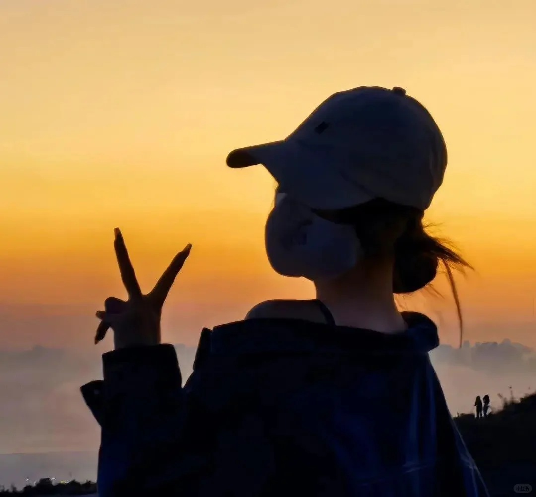 头像｜高级唯美ins风女孩背影头像