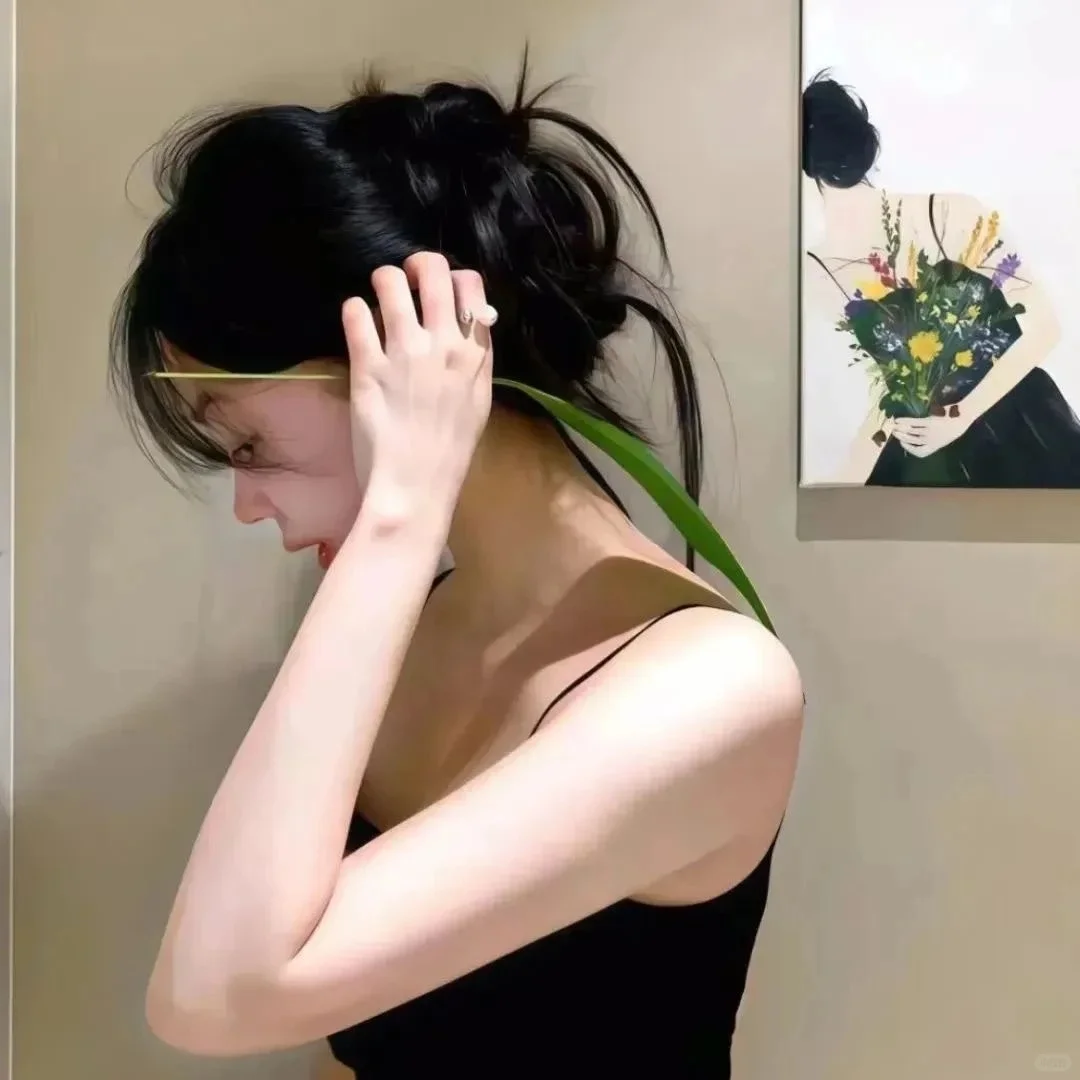 We Chat/很难不爱的女头