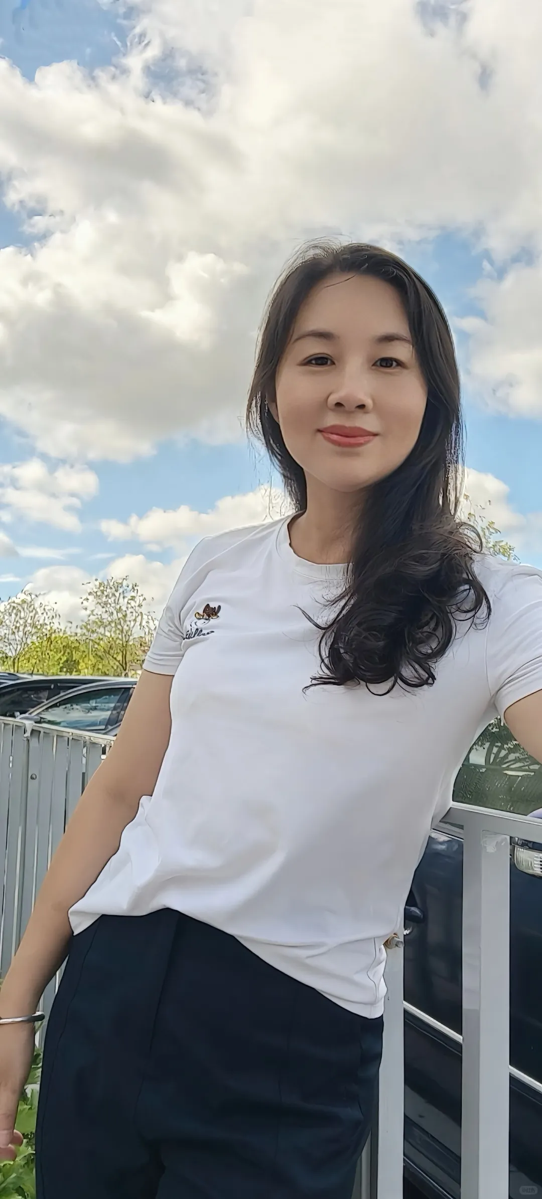 气质美女少妇，中意吗？