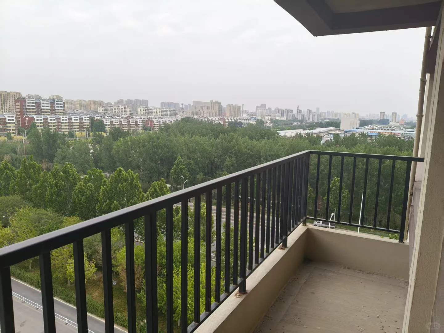 房东直售春溪集毛坯房