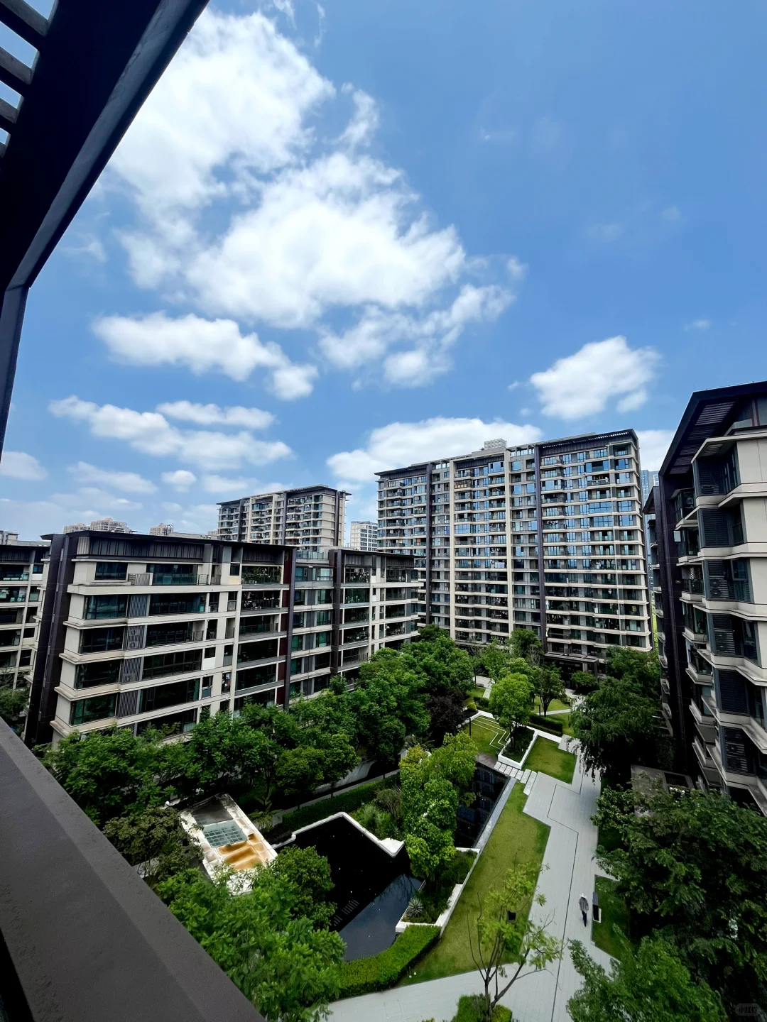 龙湖开元，横厅四房洋房，10 米客厅大开间