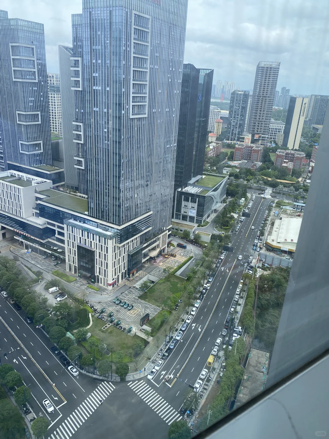 90后广州电商人转型法拍房赛道，要忙不过来