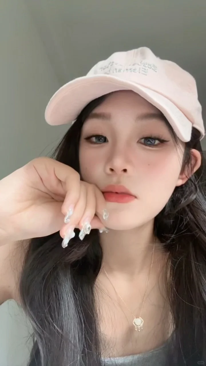 这么甜的女的谁不喜欢啊！