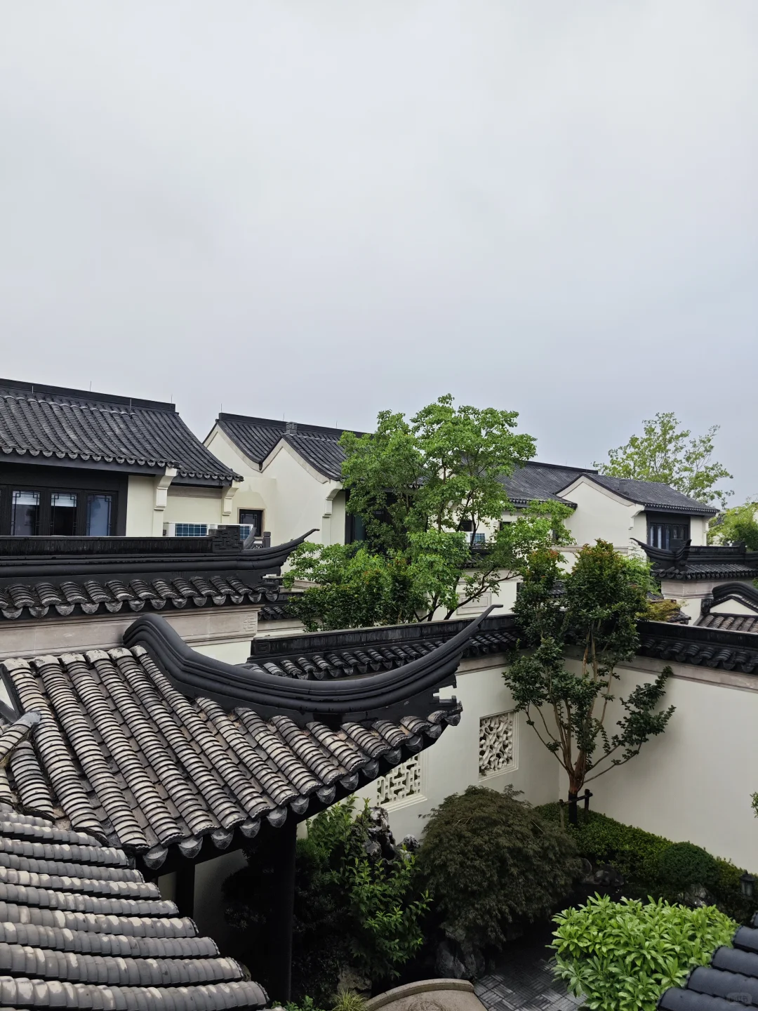 临安，220万现房合院，现房200平，首付1万