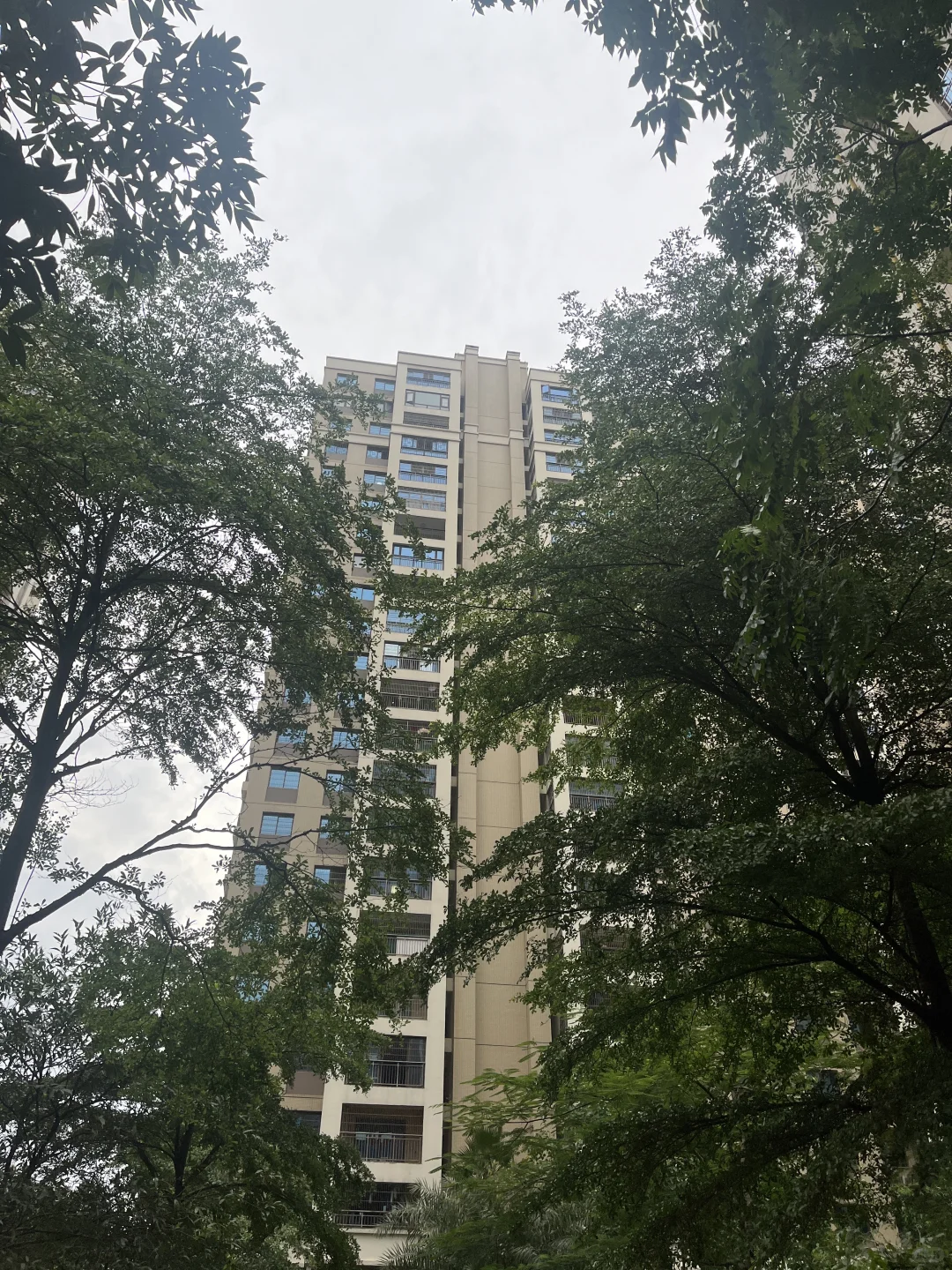 关于我在微信上卖了一套房