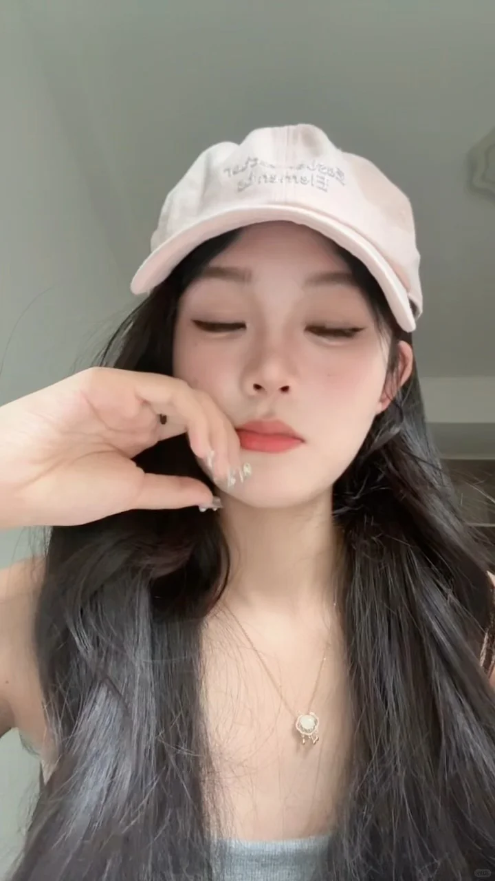 这么甜的女的谁不喜欢啊！