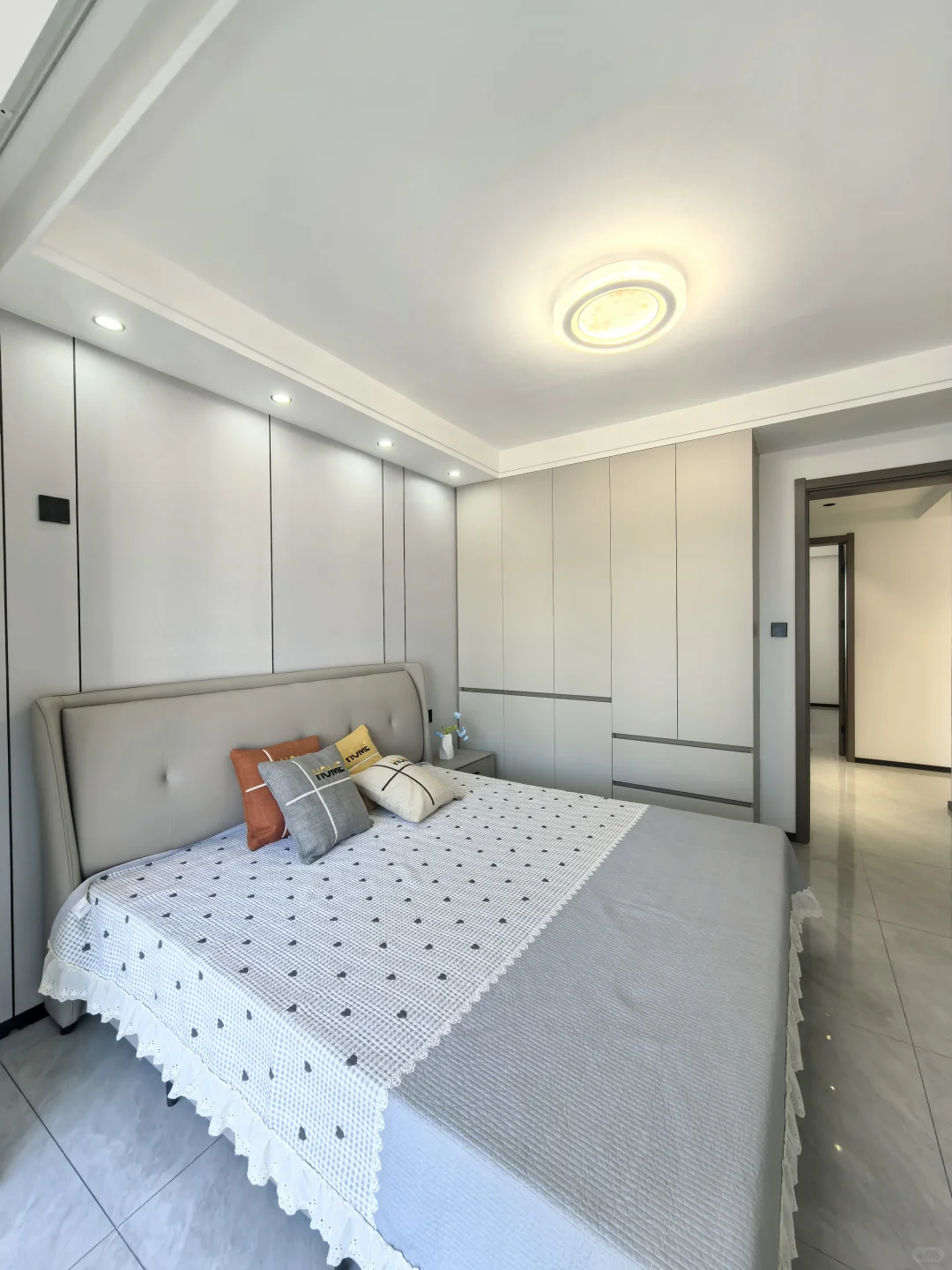 🏡铁西主城 挂80+还能研究 三室118平🥰