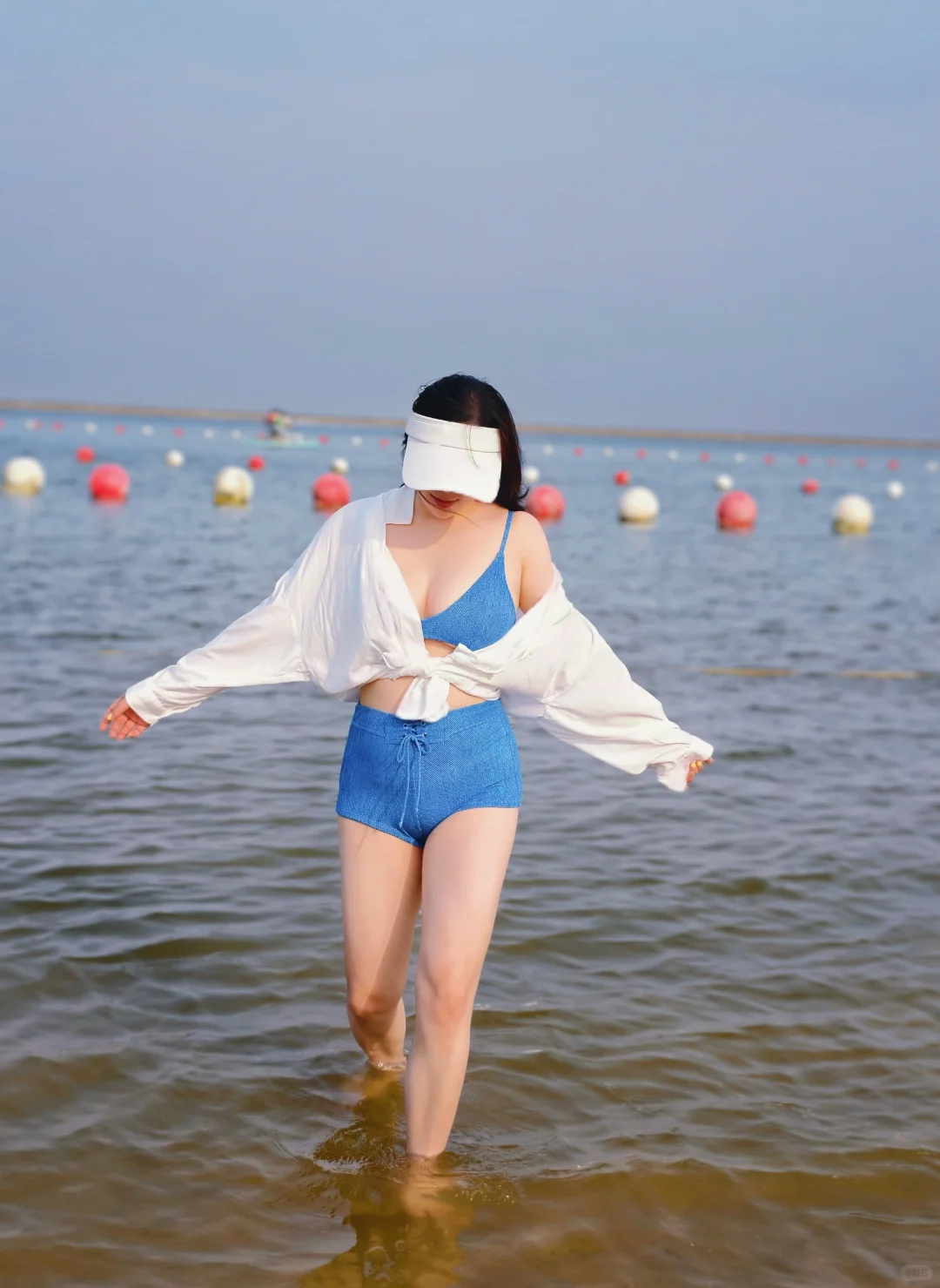 海边无数次，👙比基尼第一次
