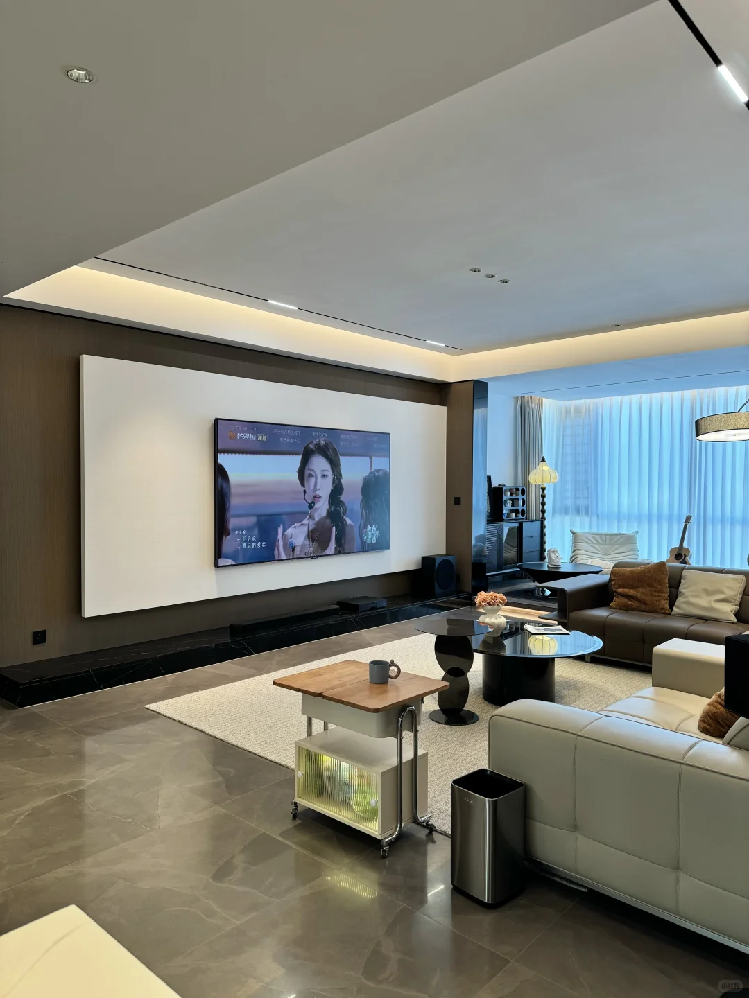 215 m²意式大平层🏠还是大房子好住！