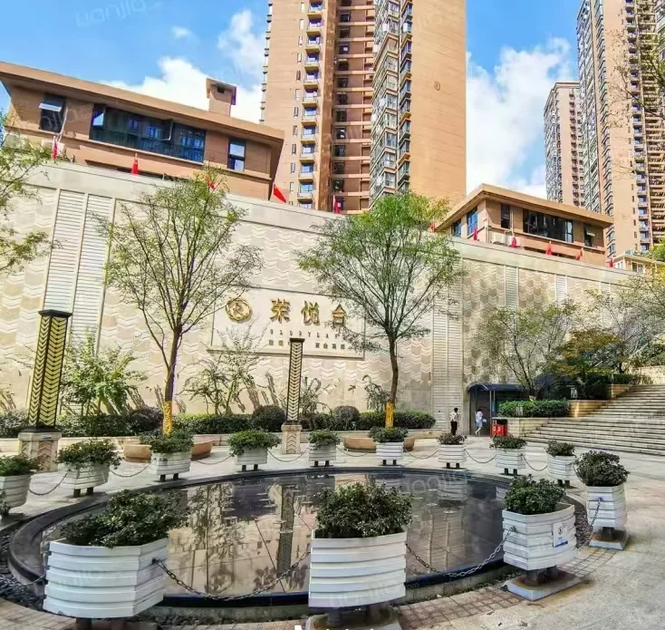 哇塞！这个户型和小区配套应该打95分了吧？