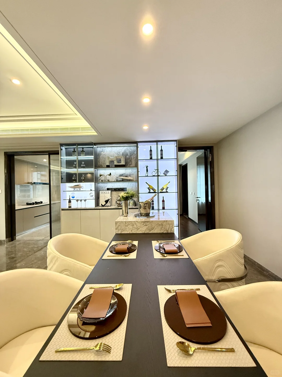 钱江新城｜钱二251 m²江景大平层出租‼️