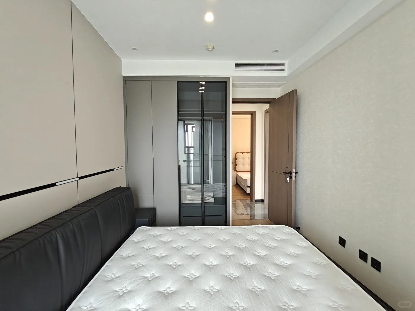 因工作变动，忍痛出售高新区住宅，喜欢的私