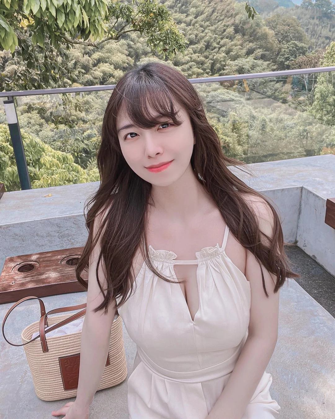 岛国轻熟少妇自拍