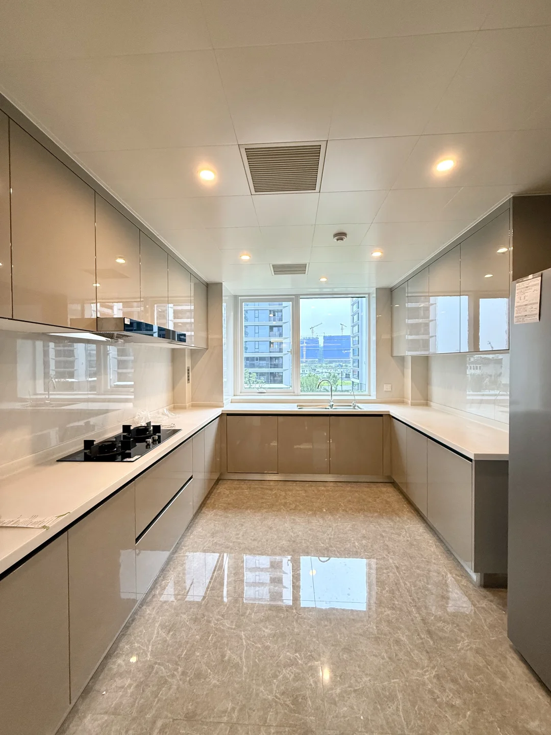 钱江新城｜钱二251 m²江景大平层出租‼️
