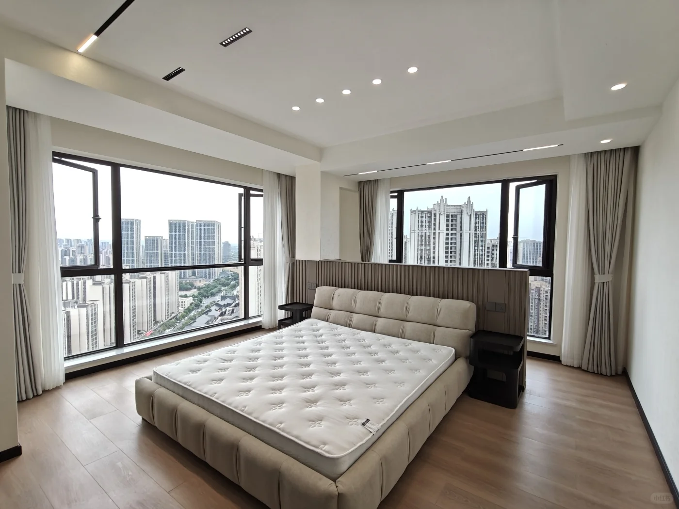 因工作变动，忍痛出售高新区住宅，喜欢的私