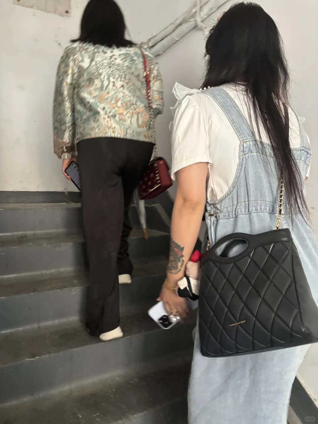 今天带投资客看房子