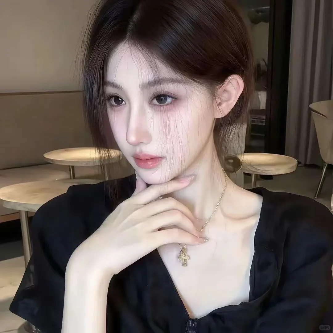 这一秒，像是整个夏天的存在🌊女头