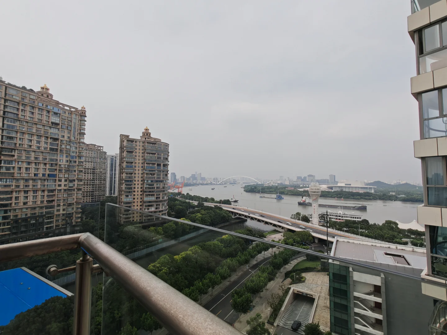 出租 | 徐汇滨江 新房首租 五房看江 大户型