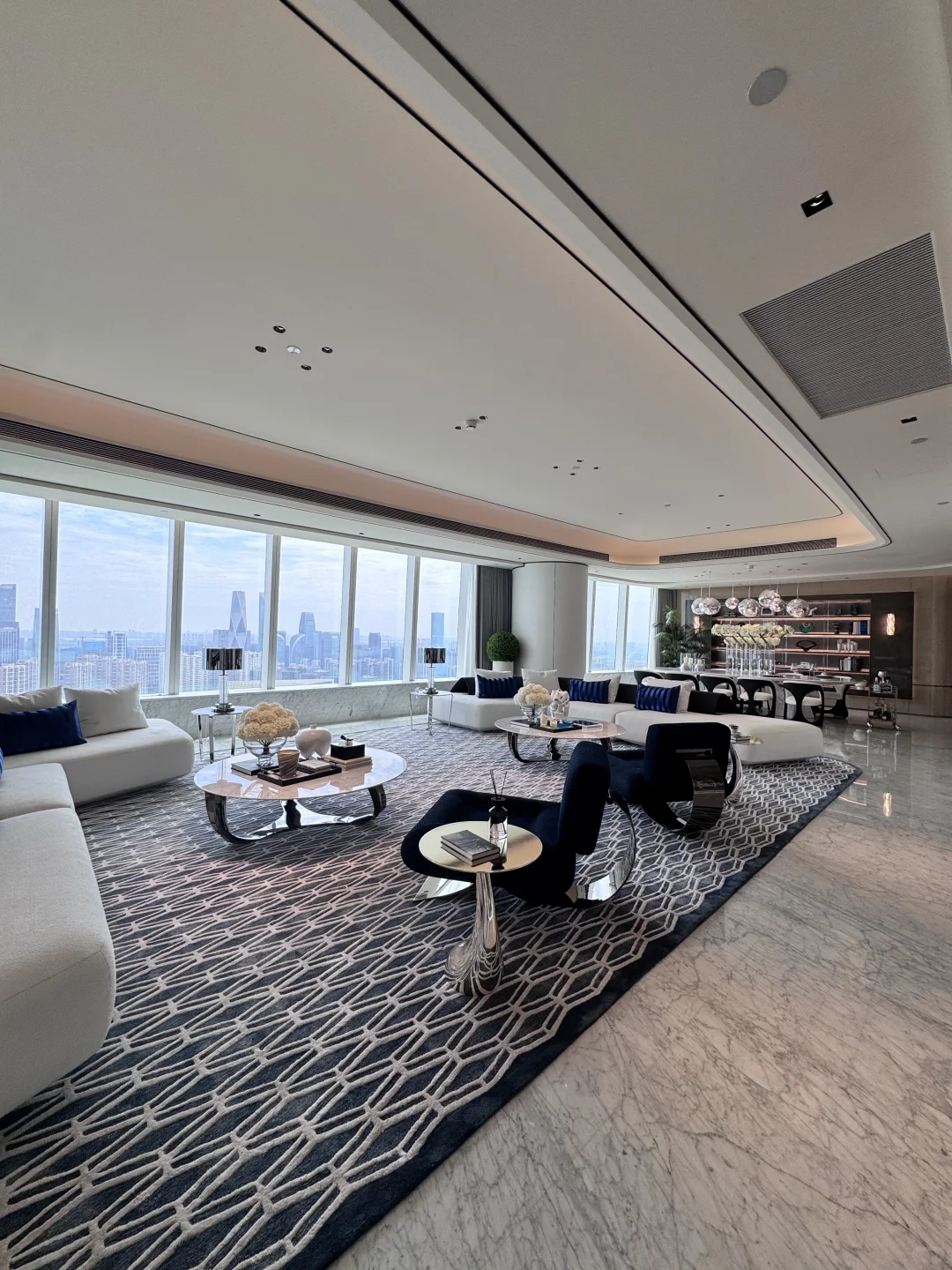 杭州地标建筑之上的家🏠梦中情房竟在此间！