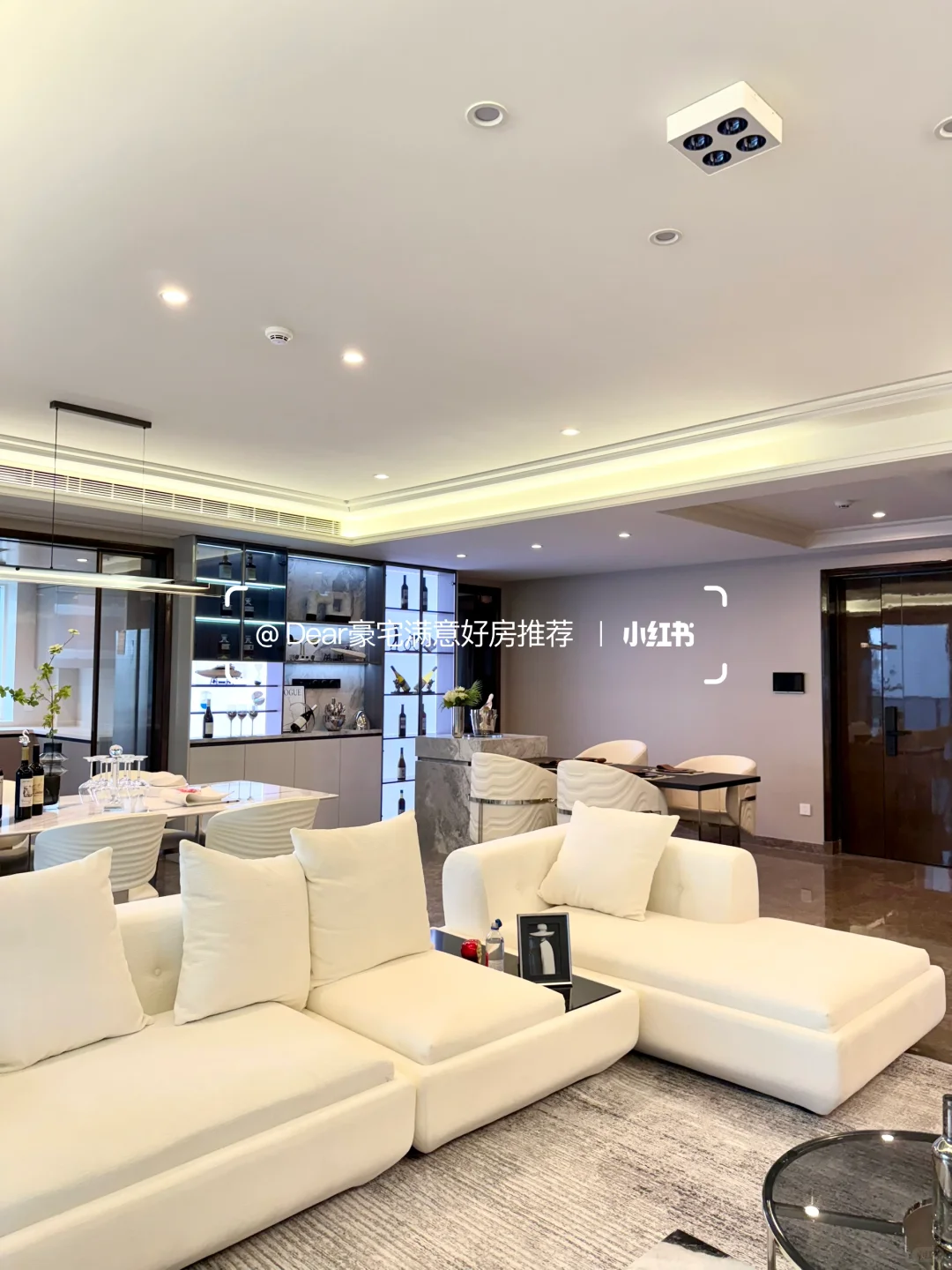 钱江新城｜钱二251 m²江景大平层出租‼️
