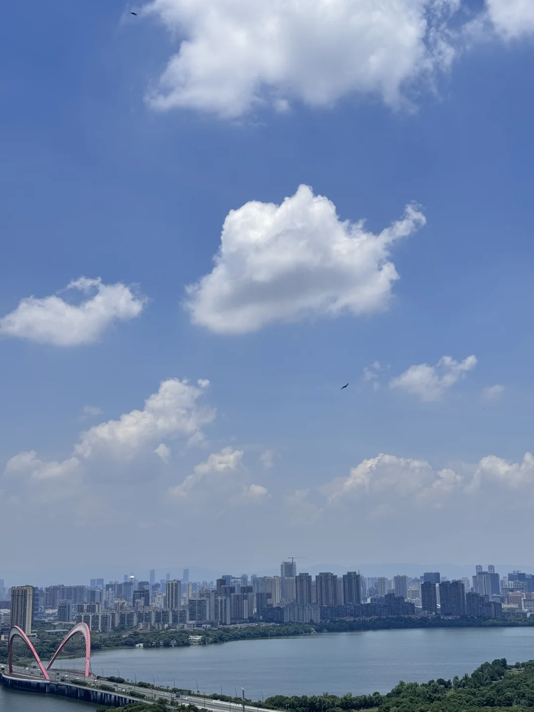 怎么好看的湖景房子要不要来一套🍀