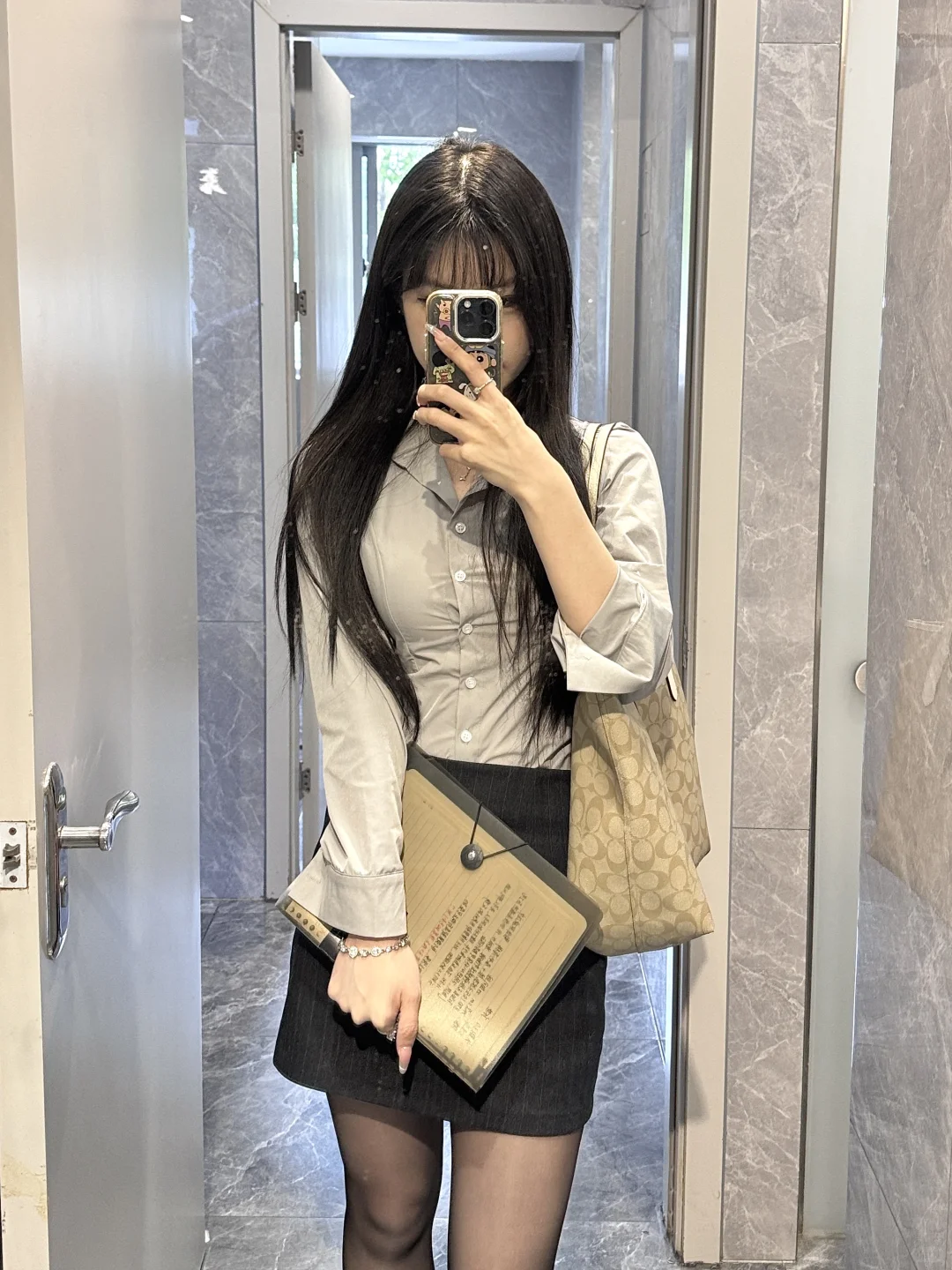 170 54 金秘书黑丝穿搭