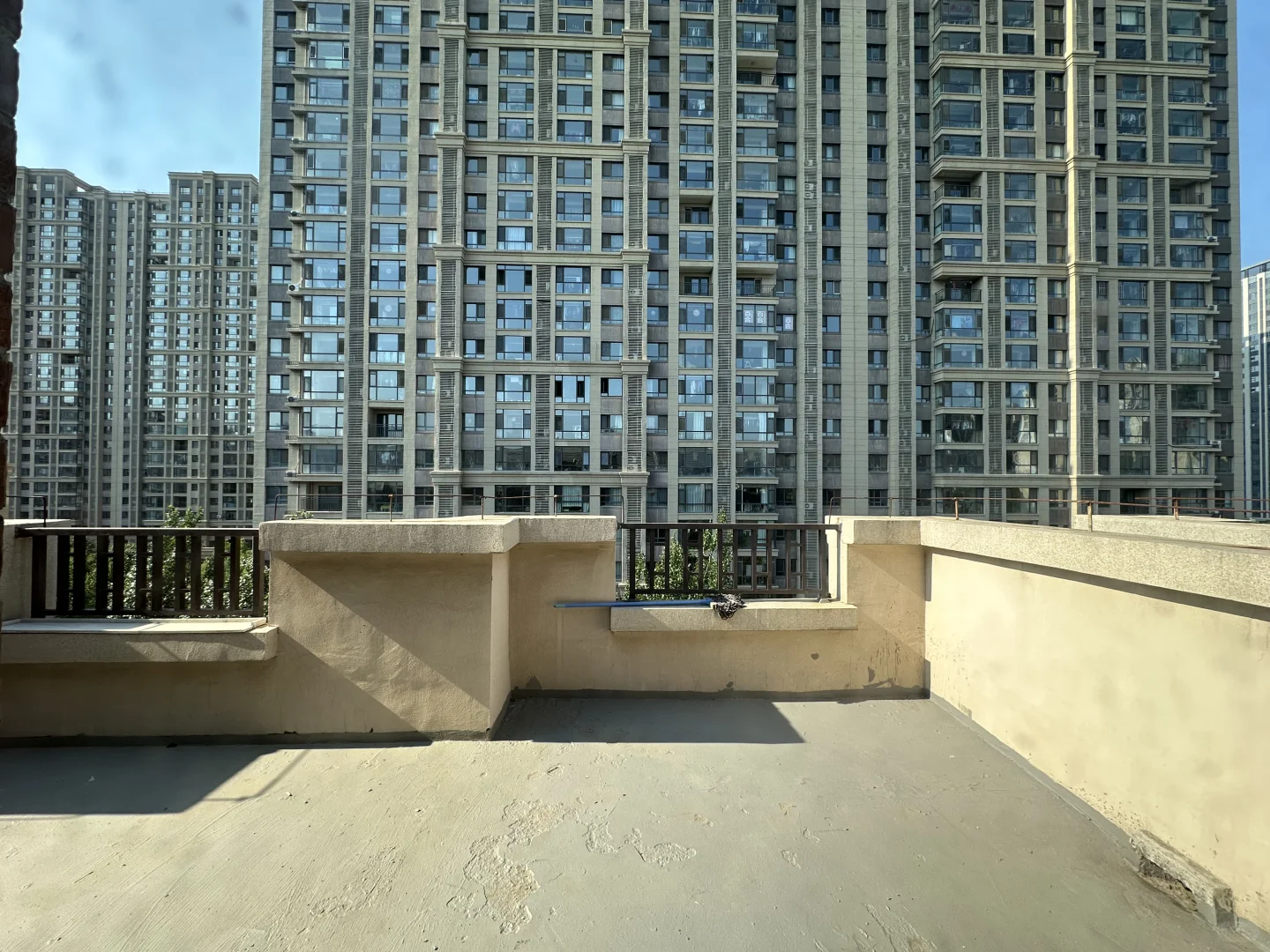 长春买房｜电梯洋房跃层挑空南北露台