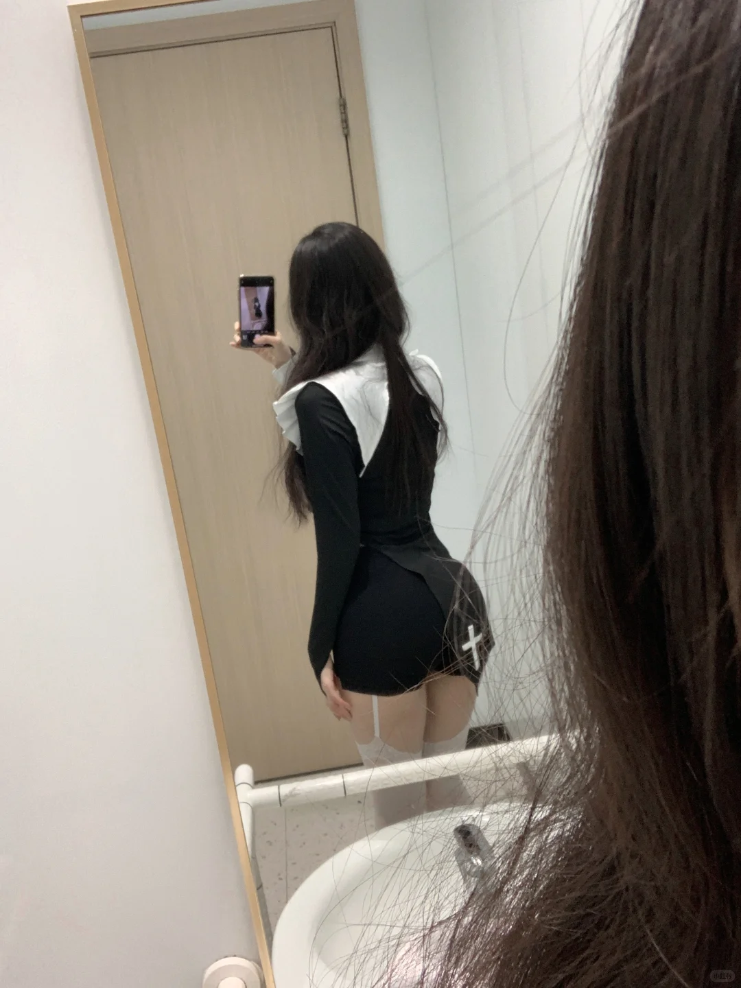 你睡醒必须第一时间找我说话 这是规定