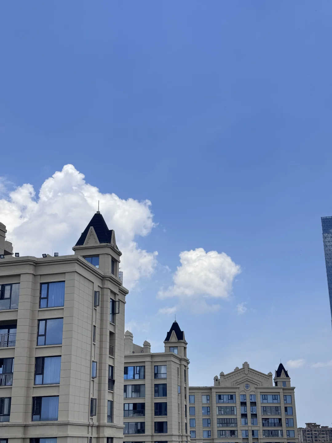 怎么好看的湖景房子要不要来一套🍀