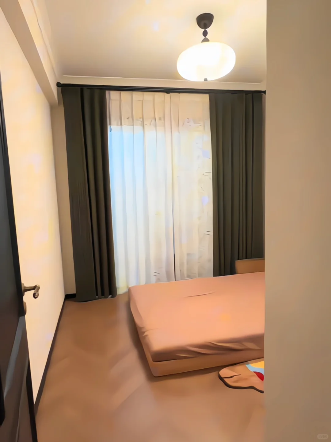还是决定卖房了，不想在杭州在发展了，含泪出